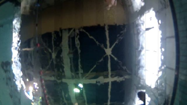 Экстрим камера ION Air Pro 2 Wi-Fi в бассейне