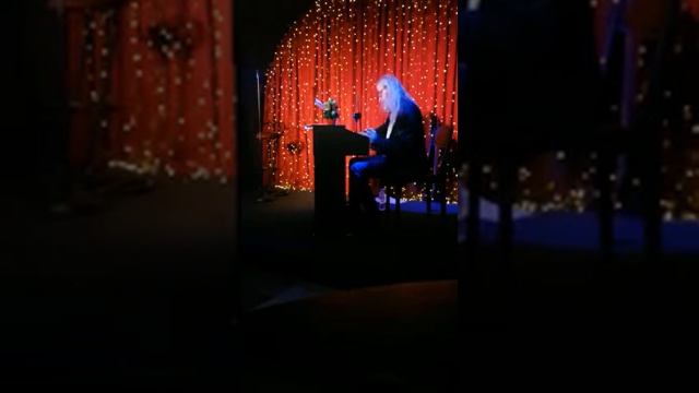 Игорь Бессчастный - piano ballad смотреть онлайн