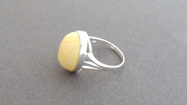кольцо из серебра с королевским янтарем смотреть онлайн