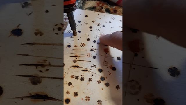 ВЫЖИГАЕМ НА ДОЩЕЧКЕ. ДОЧКА УЧИТСЯ ВЫЖИГАТЬ. ЧЕМ ЗАНЯТЬ ДЕТЕЙ ДОМА. ?✨? ВИКА 6 ЛЕТ 11.2020 смотреть онлайн