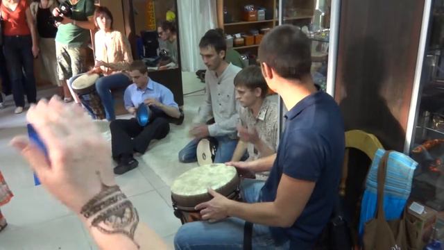 Габриэль и компания барабанщиков смотреть онлайн