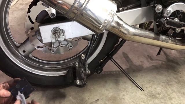Suzuki Katana Rear Brake Pad Change