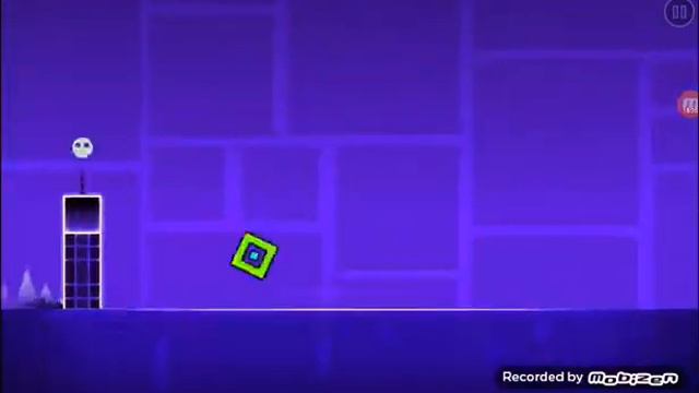 Нашли новою игру геометрия Даш первой рас играем смотреть онлайн