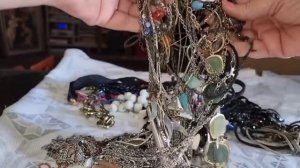 В Second Hand купила мешок с бижутерией за $30 ! Пан или Пропал ??? Элла Австралия