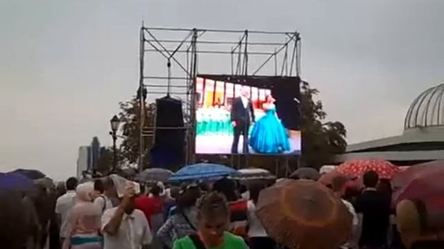 Мэр #Odessa исполняет гимн города смотреть онлайн