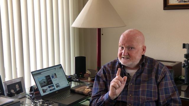 4 апреля. Программа "Женщина, которая в каждом". Проект "Восемнадцатое измерение". Владимир Симоно смотреть онлайн