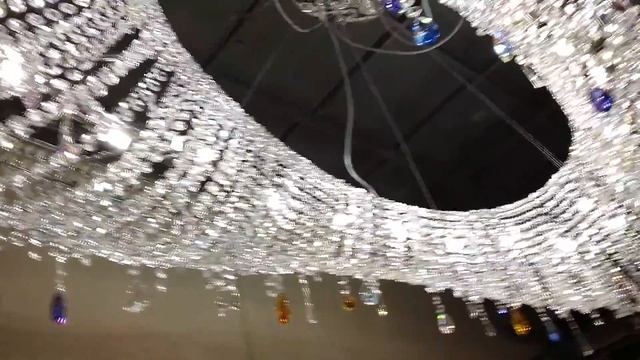 Авторская люстра Arctica смотреть онлайн