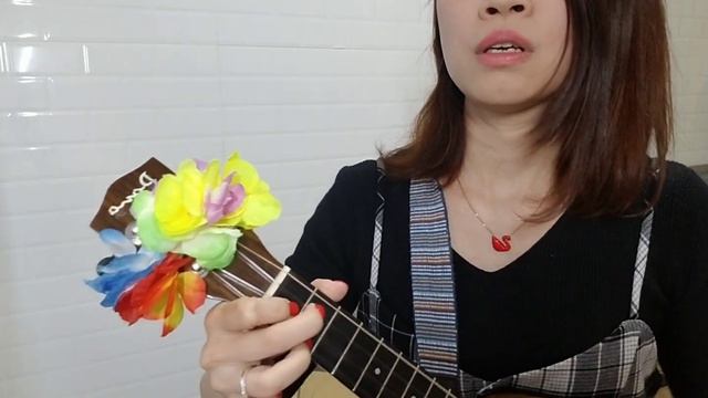 Frozen 2 Lost in the woods ukulele cover смотреть онлайн