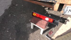 НА ГАЗЕЛИ МЕНЯЮ ФОНАРИ ЗАДНИЕ, МЕТОДОМ ТЫКА)). #Дальнобой#Работа#Газель#Грузоперевозки#