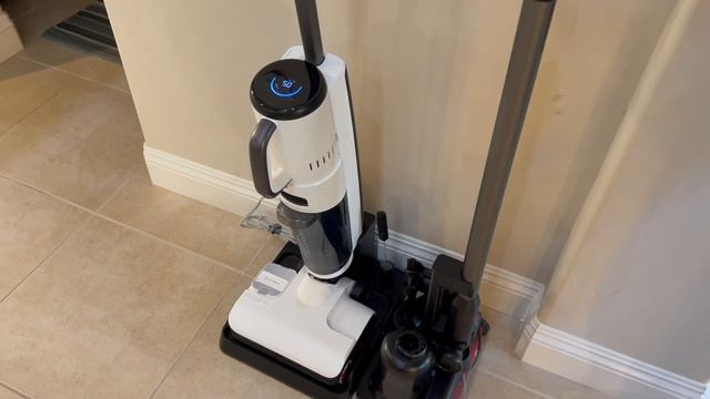 Review: Roborock Dyad Pro Combo 5-in-1 Wet and Dry Vacuum Cleaner - Unboxing - Mopping - Vacuuming смотреть онлайн