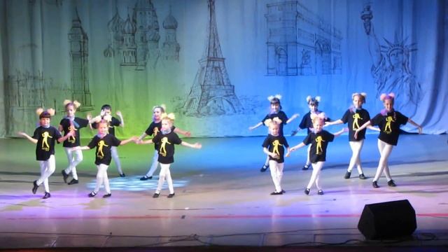 Фестиваль "Планета искусств" 01.11.2015. Танец Далеко-далеко. смотреть онлайн