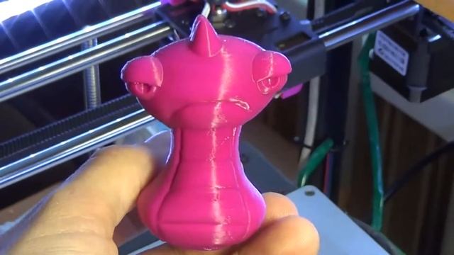 Игрушки-фигурки змея ящерица и кролик напечатанные на 3D принтере Flyingbear P905
