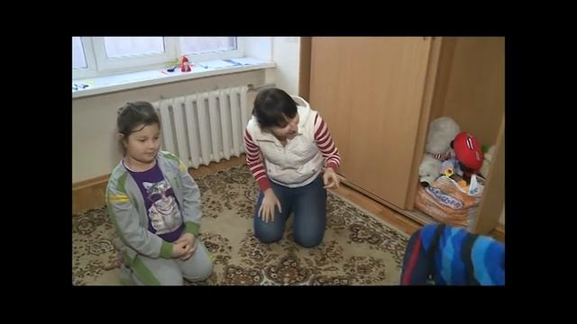Игровая комната для Ильи и его жирафа. смотреть онлайн