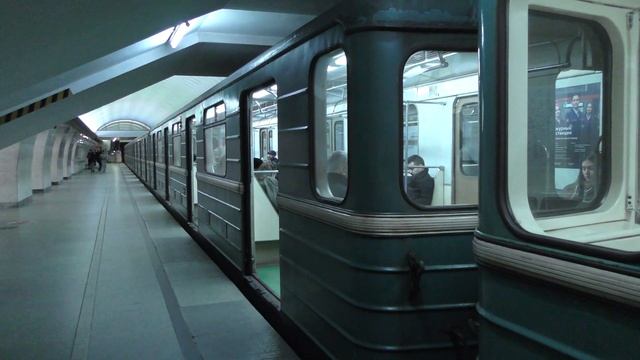 Метропоезд 81-717.5/714.5 (ЛВЗ/ММЗ) (Номерной) (№10091 - №0298) М 52 смотреть онлайн