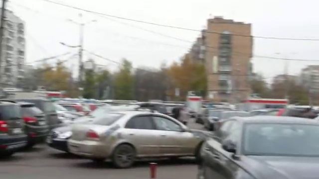 16.10.2013 На площади у метро Новогиреево смотреть онлайн