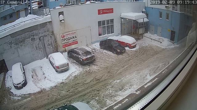 09 02 19 Алексея Толстого 70 Разгрузка фуры Пятерочки с 8 до 11 00 смотреть онлайн