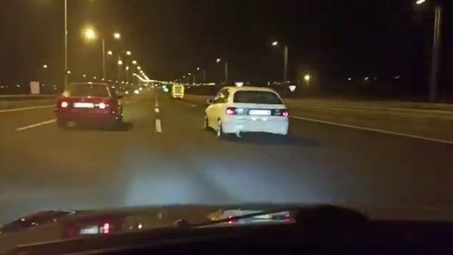 astra gsi z20let - e30 m50 turbo Rolling смотреть онлайн