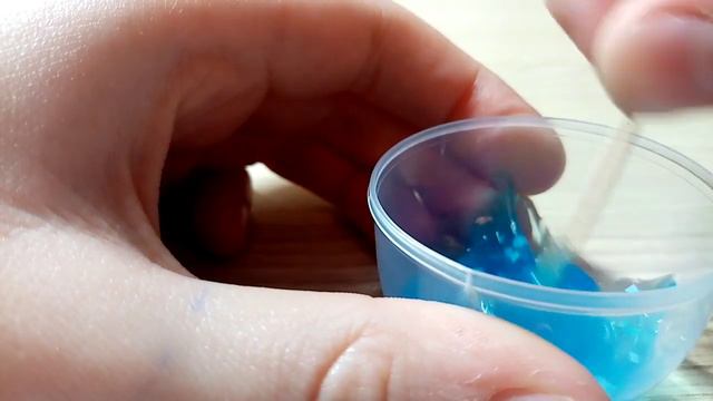 Делаю слайм из зубной пасты и соли смотреть онлайн