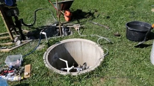 Абиссинская скважина 17м, 2.8м3/ч. Штурмую нижний горизонт повторно. смотреть онлайн
