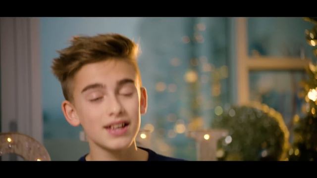 Justin Bieber - Mistletoe (Johnny Orlando Cover) смотреть онлайн
