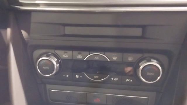 Мазда привезла ? НОВИНКУ ? по цене Лады. Встречайте! MAZDA CX-4!!! смотреть онлайн