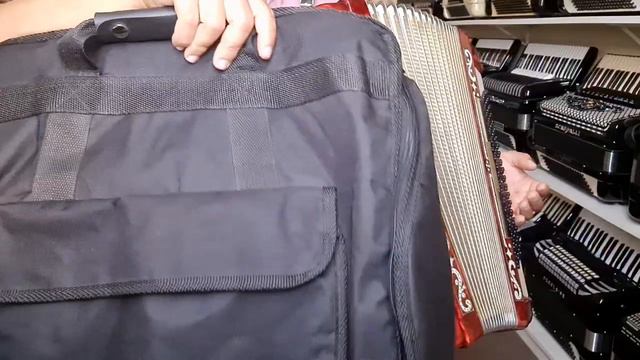 (12.000,00) Acordeon 120 baixos Horch Polifônica смотреть онлайн