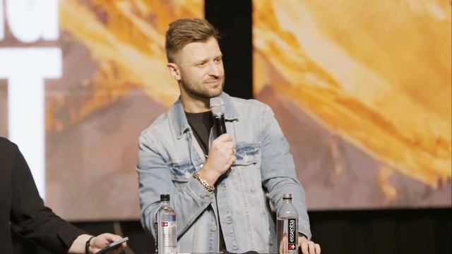 Пройди дистанцию | миш фоменко | Revival Week смотреть онлайн