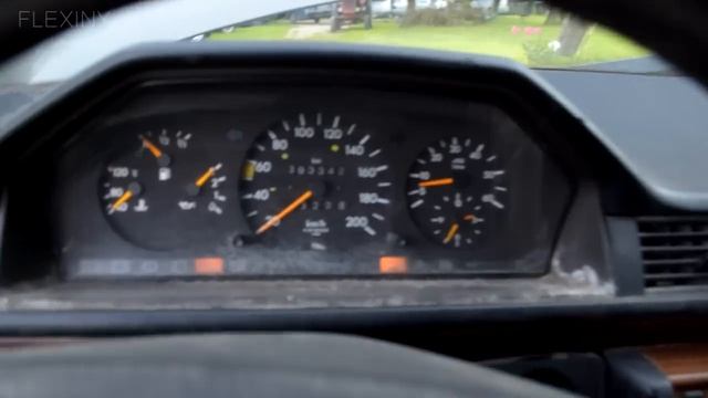 Starting 1993 Mercedes-Benz 250D After 1 Year + Test Drive