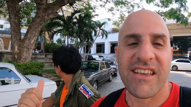 CLASSIC BMW 2002 SERIES MINI CAR SHOW IN HUAHIN