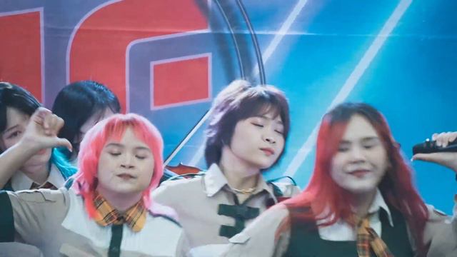 [20230409] [Fancam] Dirty Jobs (Ping Edition) - Shimmer Shrimpmer LIVE at Iconic Idol Fest Stage4 смотреть онлайн