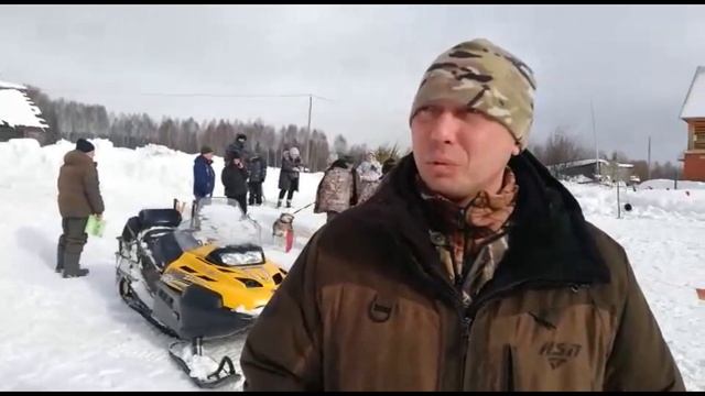 Первая выводка ВОЕННО-ОХОТНИЧЬЕГО ОБЩЕСТВА смотреть онлайн