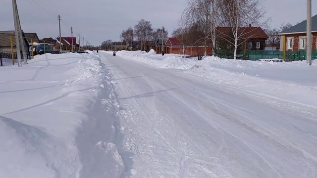Мотоснегокат для детей и рыбалки по льду смотреть онлайн
