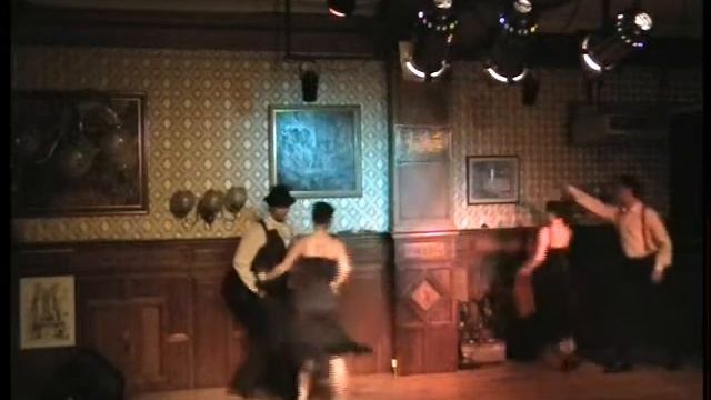 07 - HR Tango en vivo - Canyengue y milonga.wmv смотреть онлайн