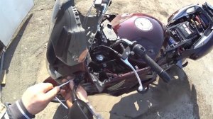 Как снять пластик на мотоцикле Honda NT700V Deauville