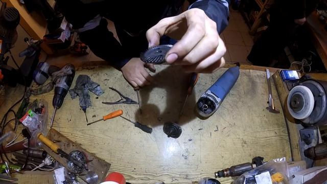 Шатается вал / Китайская болгарка / УШМ WERK AG901 смотреть онлайн