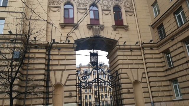 Кировский район, Сталинская архитектура, Питер смотреть онлайн