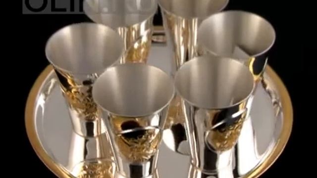 Серебряный поднос и стопки смотреть онлайн