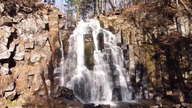 Водопад Неожиданный (горбатый), waterfall - Unexpected (humpbacked) смотреть онлайн