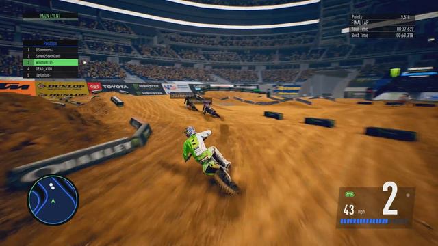Monster Energy Supercross 3 - The Multiplayer Experience - Last Lap 3 Way Battle! смотреть онлайн