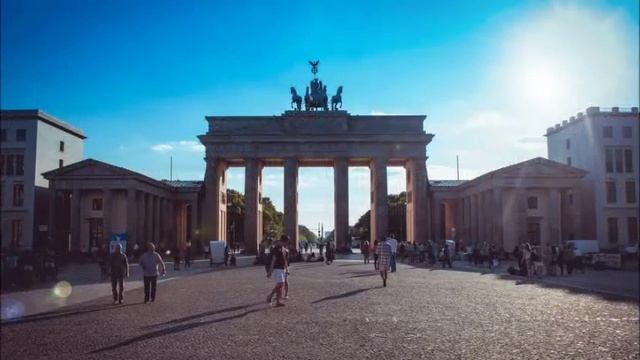 Places to see in ( Berlin - Germany ) Brandenburg Gate смотреть онлайн