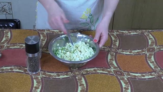 Пирожки с зеленью и отварными яйцами - ВЕСЕННЕЕ НАСТРОЕНИЕ! смотреть онлайн