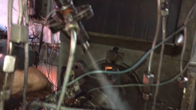 часть 9 Тойота Калдина 1.9 д тнвд катаем на стенде смотреть онлайн