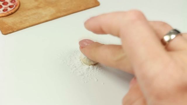 polymer clay Pizza Baking Scene TUTORIAL | polymer clay food смотреть онлайн