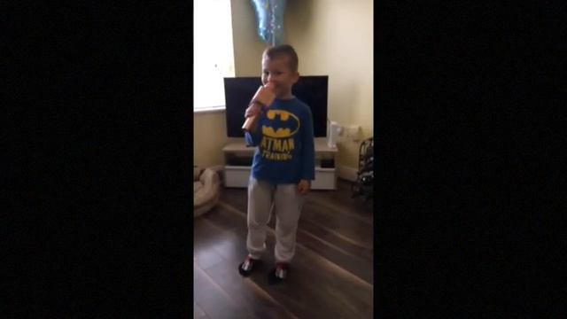 MICGEEK Q10S PALM KARAOKE MICROPHONE , PETER'S TEST - SINGING SUPERSTAR, смотреть онлайн