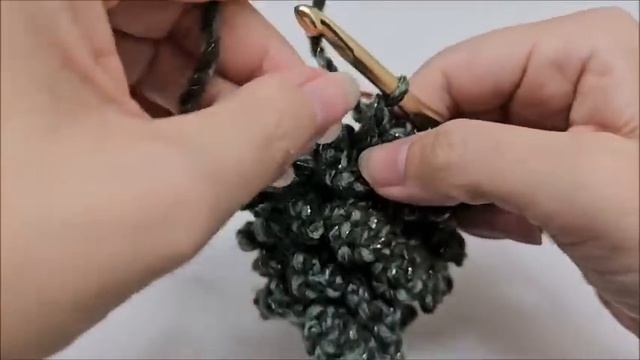 Easy Crochet Christmas Tree Tutorial - Make it ANY Size with Any Yarn смотреть онлайн
