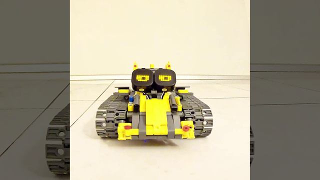 Конструктор 3в1, Робот Валли, Вездеход, Динозавр смотреть онлайн