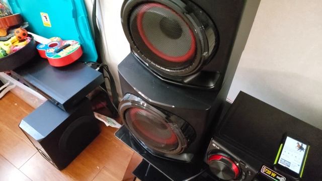LG cj45 bass test (720W) смотреть онлайн