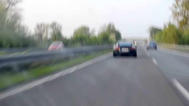 Golf 5 R32 HGP Turbo Vs. Audi R8