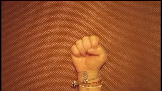 Пальчикова гра "Наші пальчики". смотреть онлайн