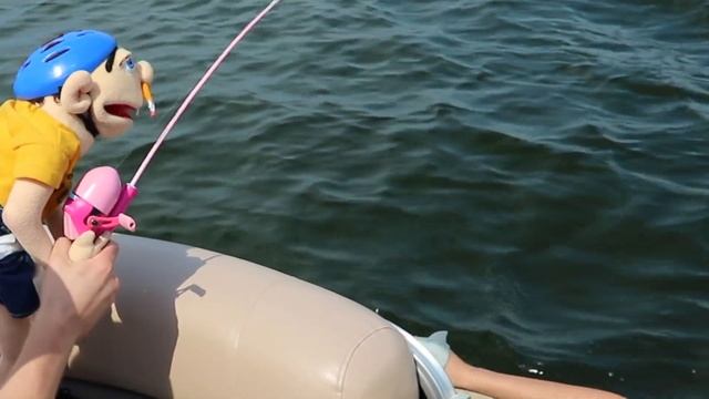 Jeffy's Pet Shark Puppet - Behind the Scenes! смотреть онлайн